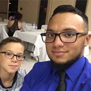 Meet your Posher, Robert